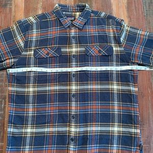 Patagonia Men's Long-Sleeved Fjord Flannel Shirt